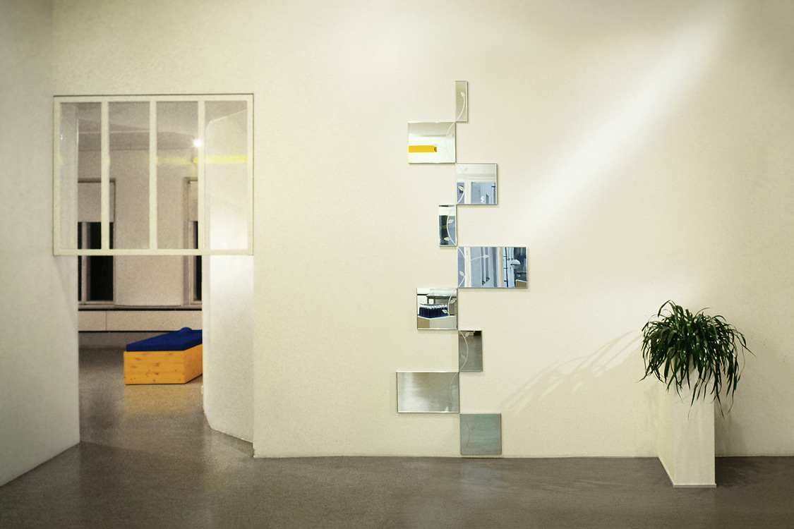 Ilppo Alho — YES — tm•galleria, Helsinki — 1998