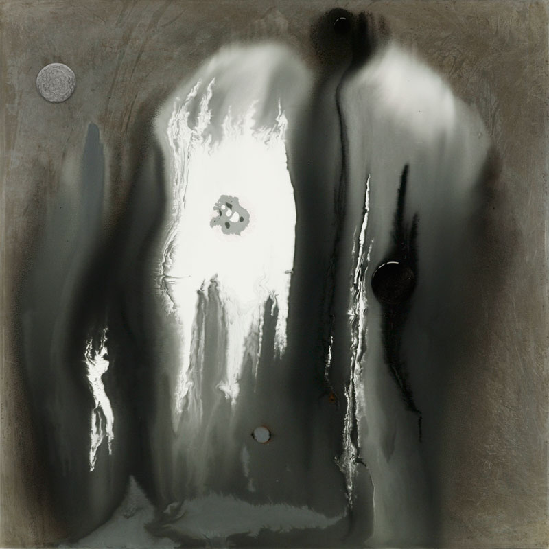 Ilppo Alho, 2015 — Strange Weather V — alkydiv�ri ja epoksi ter�kselle — 100 x 100 (cm)